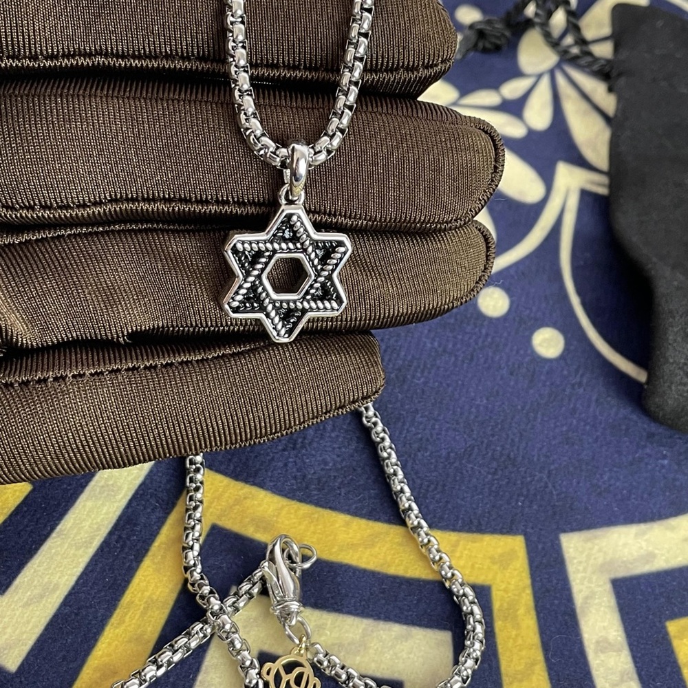 CABLE STAR OF DAVID AMULET IN STERLING SILVER - Picture 8 of 8